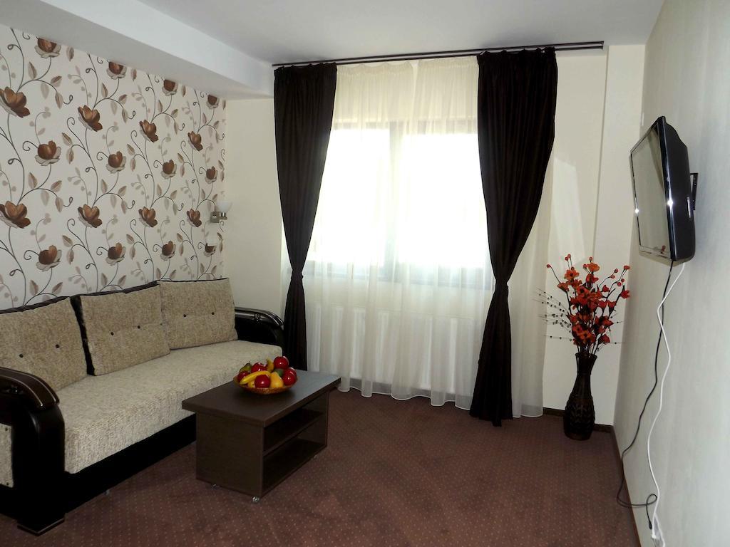 West Plaza Residence Букурещ Стая снимка